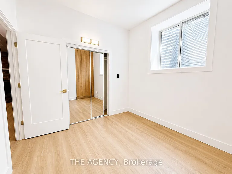 15415 Jane St #BASEMENT — Photo 9