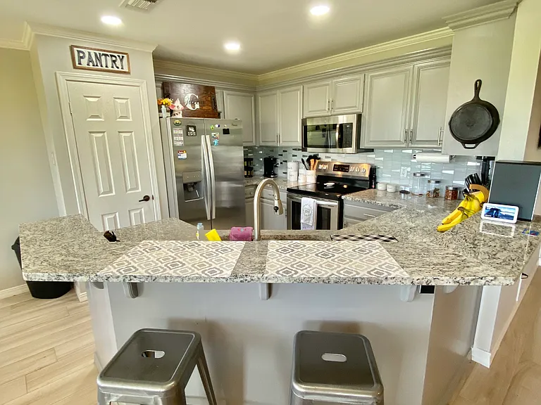 3210 Le Oaks Dr — Photo 11