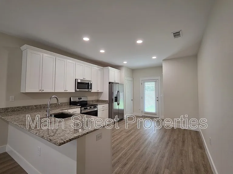 2289 Dog Track Rd #B — Photo 5