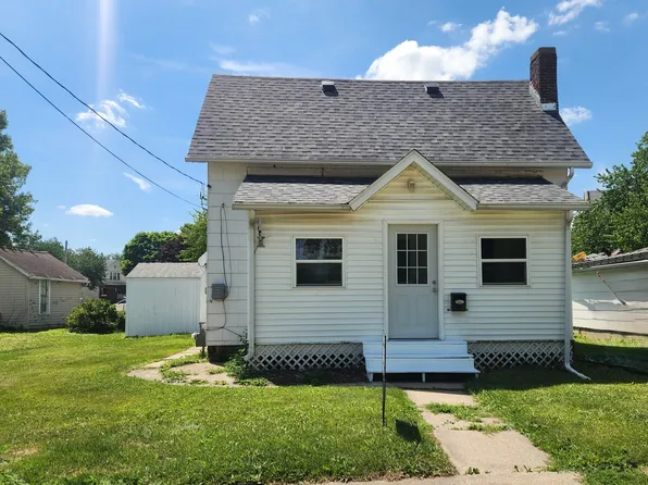 407 Portland Ave, Morrison, IL 61270