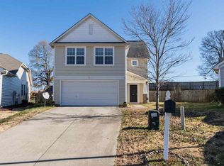 341 Stonewood Crossing Dr, Boiling Springs, SC 29316