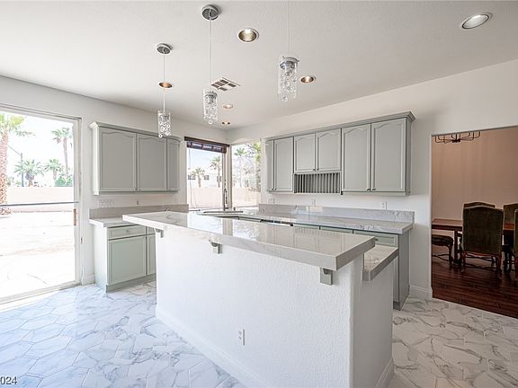 5th image of 9013 Heavenly Valley Ave
