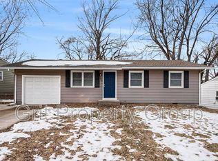 7300 NE 51st St, Kansas City, MO 64119