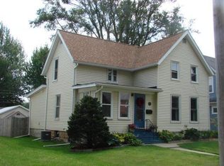 1006 6th Ave, Sterling, IL 61081