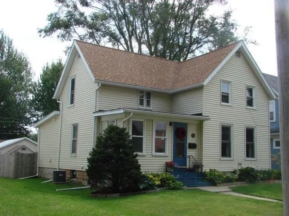 1006 6th Ave, Sterling, IL 61081