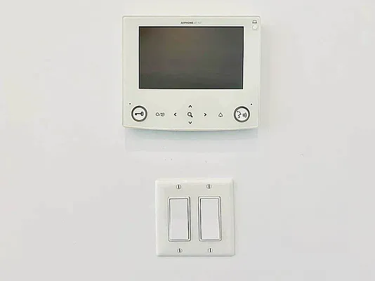 Rented by Artur Gutman, LREB | media 22