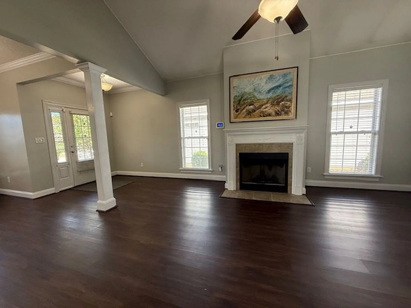 4 bedroom home in Greyfield Place S/D — Photo 3
