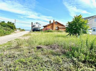 518 Seaside Ave, Westbrook, CT 06498