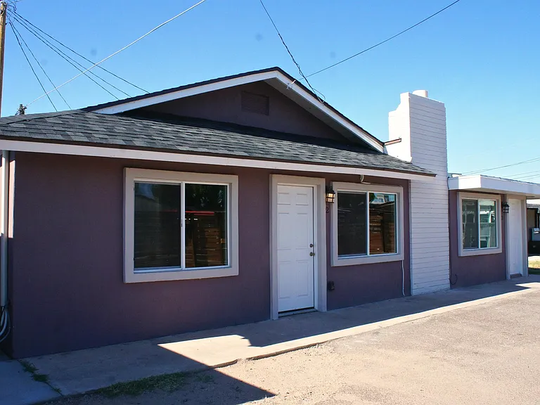 1050 E Fairmount Ave #10 — Photo 11
