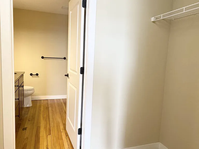 Pioneer Endicott — Photo 157