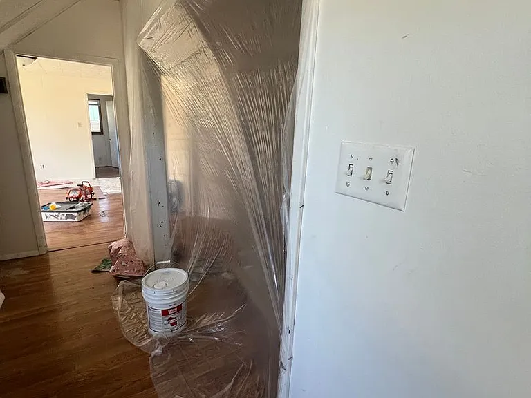 412 S Peach Ave — Photo 12