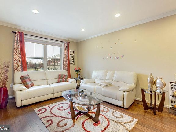 4th image of 23301 Tradewind Dr