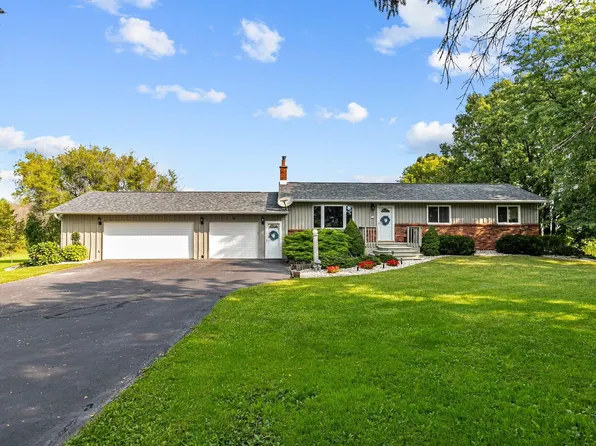 W1004 State Road 21, Berlin, WI 54923