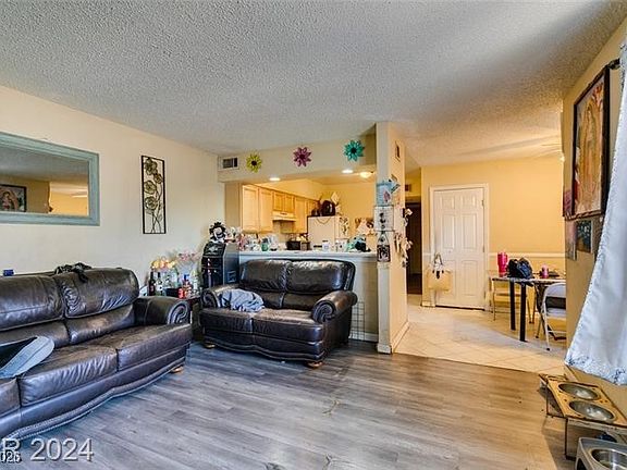 3rd image of 4316 Tara Ave #4