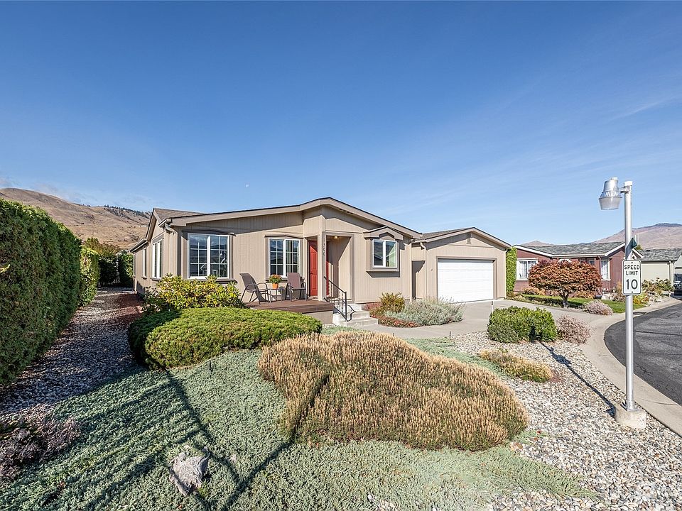 1st image of 1300 Twin Peaks Drive