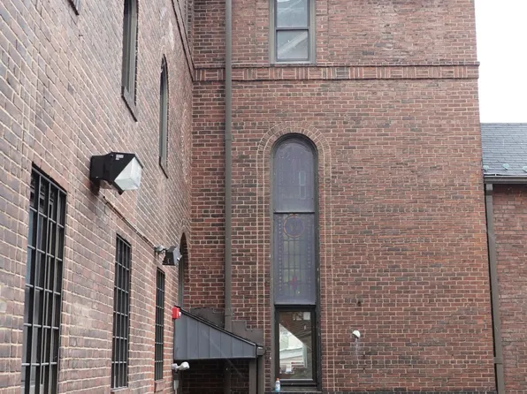 The Navigator, 16 Holland Ave APT 301, Braddock, PA 15104