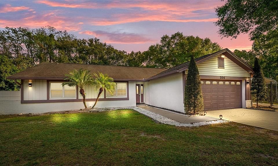 1st image of 704 STONY CREEK COURT