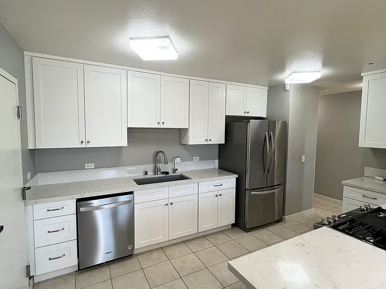 323 E Dayman St #1 — Photo 5