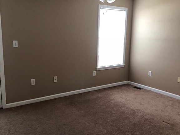 5th image of 118 Coconut Grove Dr