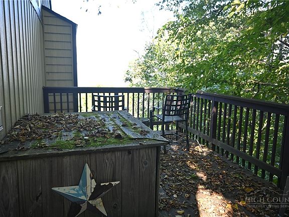2nd image of 220 Northridge Road #G-28