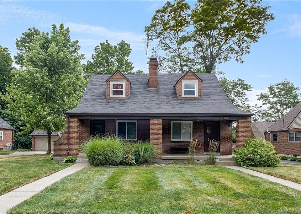1206 Acorn Dr