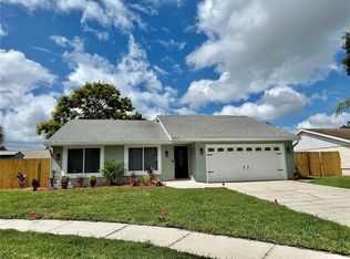 8011 Mockernut Ln, Port Richey, FL 34668