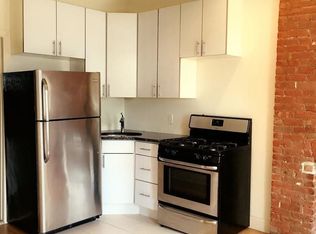 190 Macdougal St #2F, Brooklyn, NY 11233