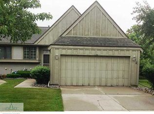 1106 Dillon Cir, Lansing, MI
