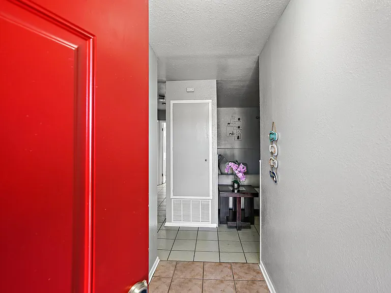6137 Birchwood Dr — Photo 2