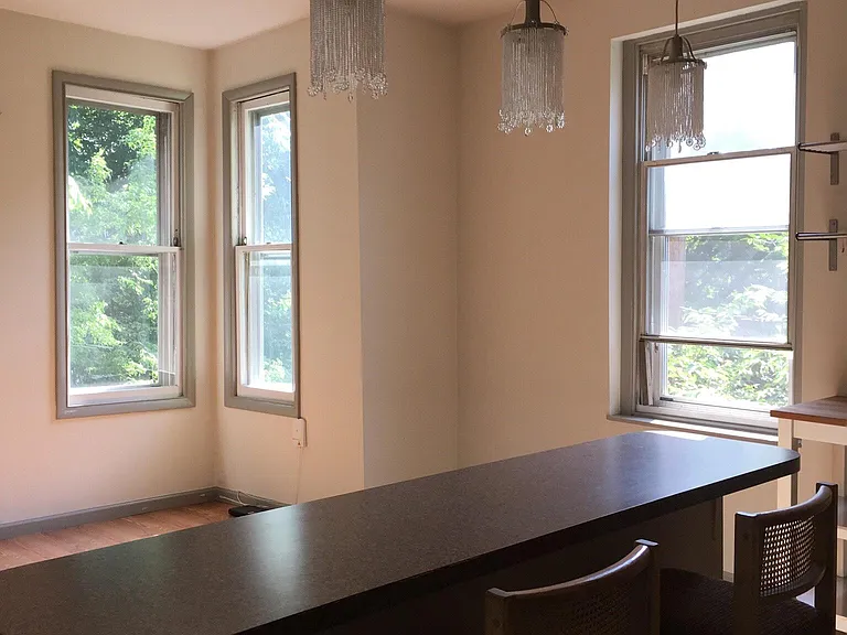 2738 Brown St #2 — Photo 2