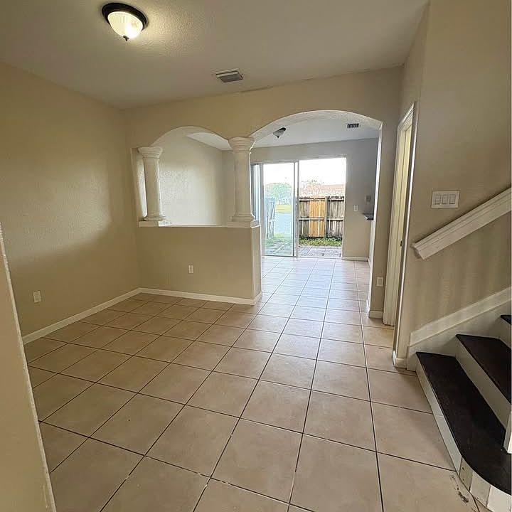 1st image of 2819 SE 15th Rd #92