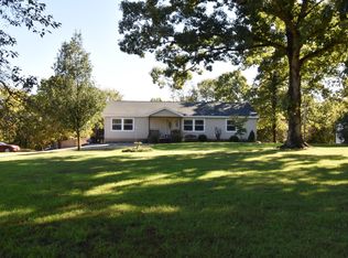 146 Woodpecker Rd, Reeds Spring, MO 65737