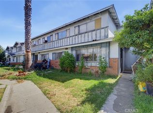 13 Paradise Valley N, Carson, CA 90745