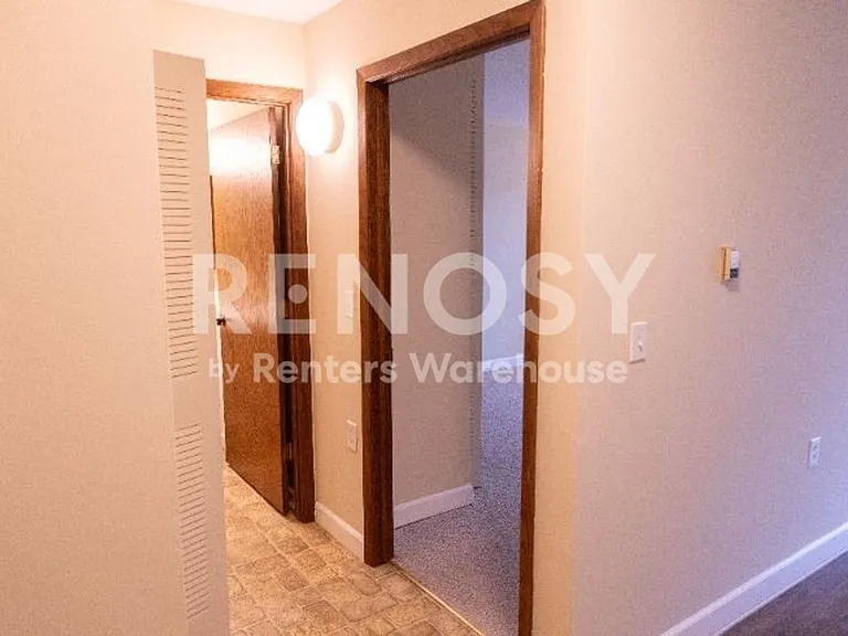 6615 Lake Shore Dr S #115 — Photo 20