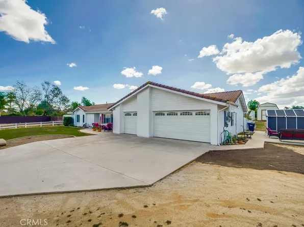 18289 John F Kennedy Dr, Riverside, CA 92508