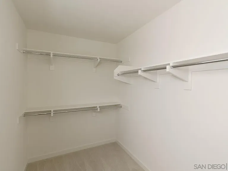 2564 Delphinium Ln — Photo 41