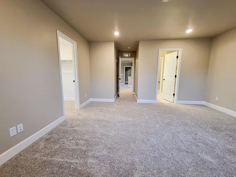 7128 Othello St — Photo 11