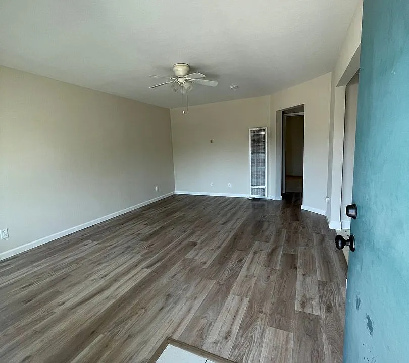 2206 Deborah Dr