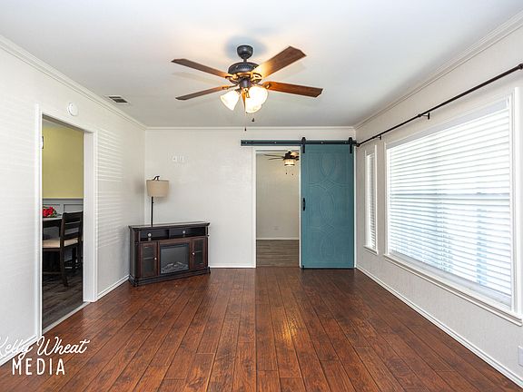 3rd image of 805 N Maryland Ave