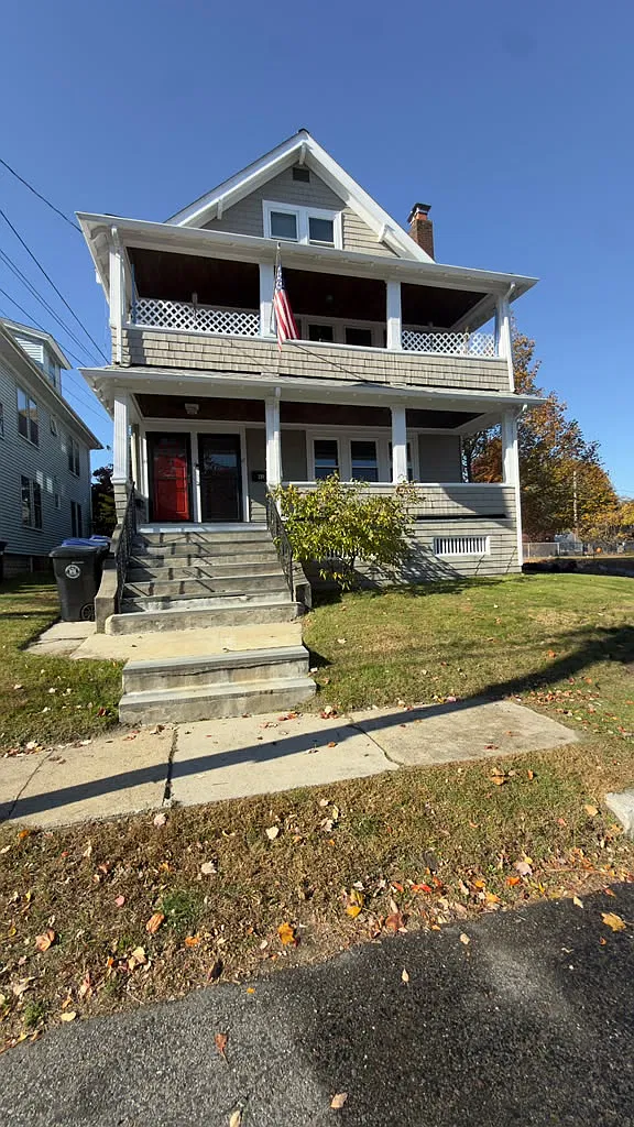 2 bed, 1000 sqft, $2,800 — Photo 1