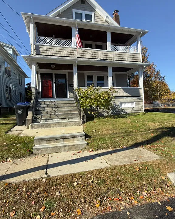 40-42 Pondview Rd #1