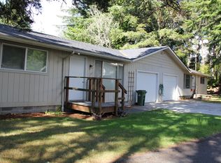 335-365 Ackerman Ave, Coos Bay, OR 97420