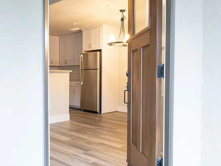 Entry way