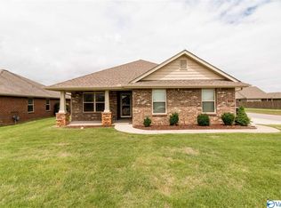 800 Willow Shoals Dr SW, Madison, AL 35756