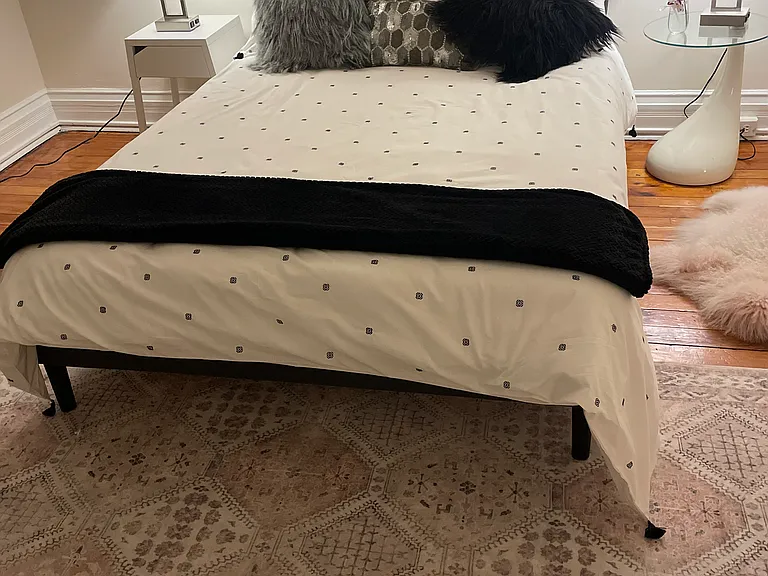 2nd Bedroom in Front/ Full Size Bed.