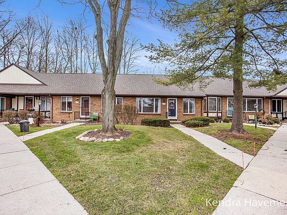 3rd image of 2343 Radcliff Village Dr SE