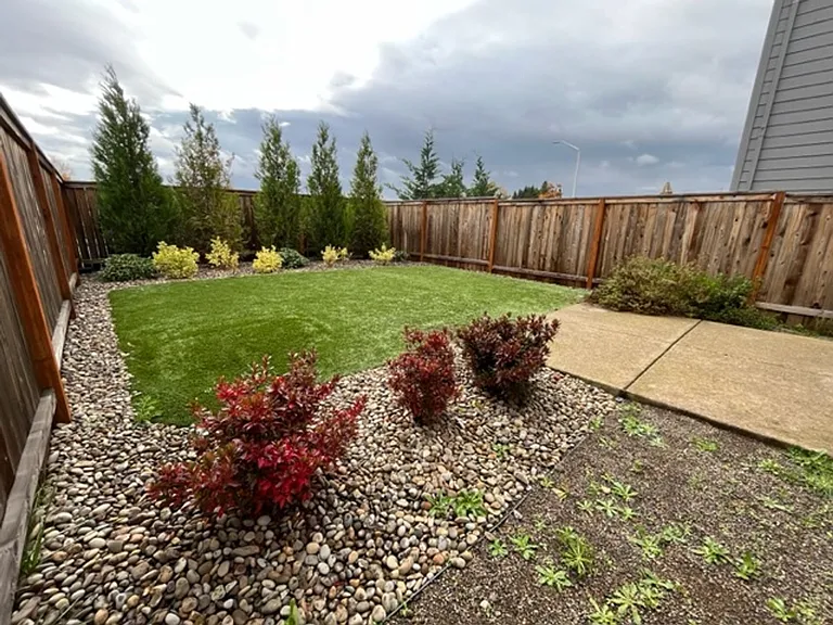 256 E Wayno Way — Photo 24