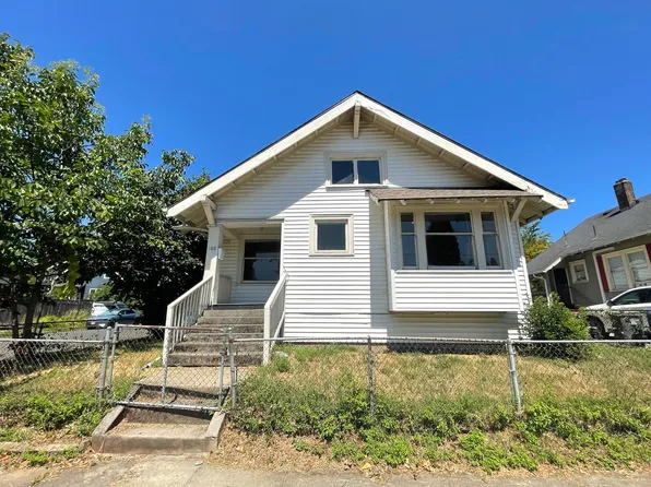 903 NE Prescott St, Portland, OR 97211