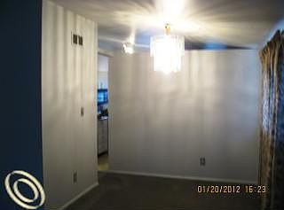 4th image of 317 E Maxlow Ave