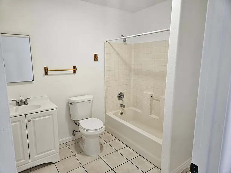 5064 S 17th Ave #2 — Photo 10